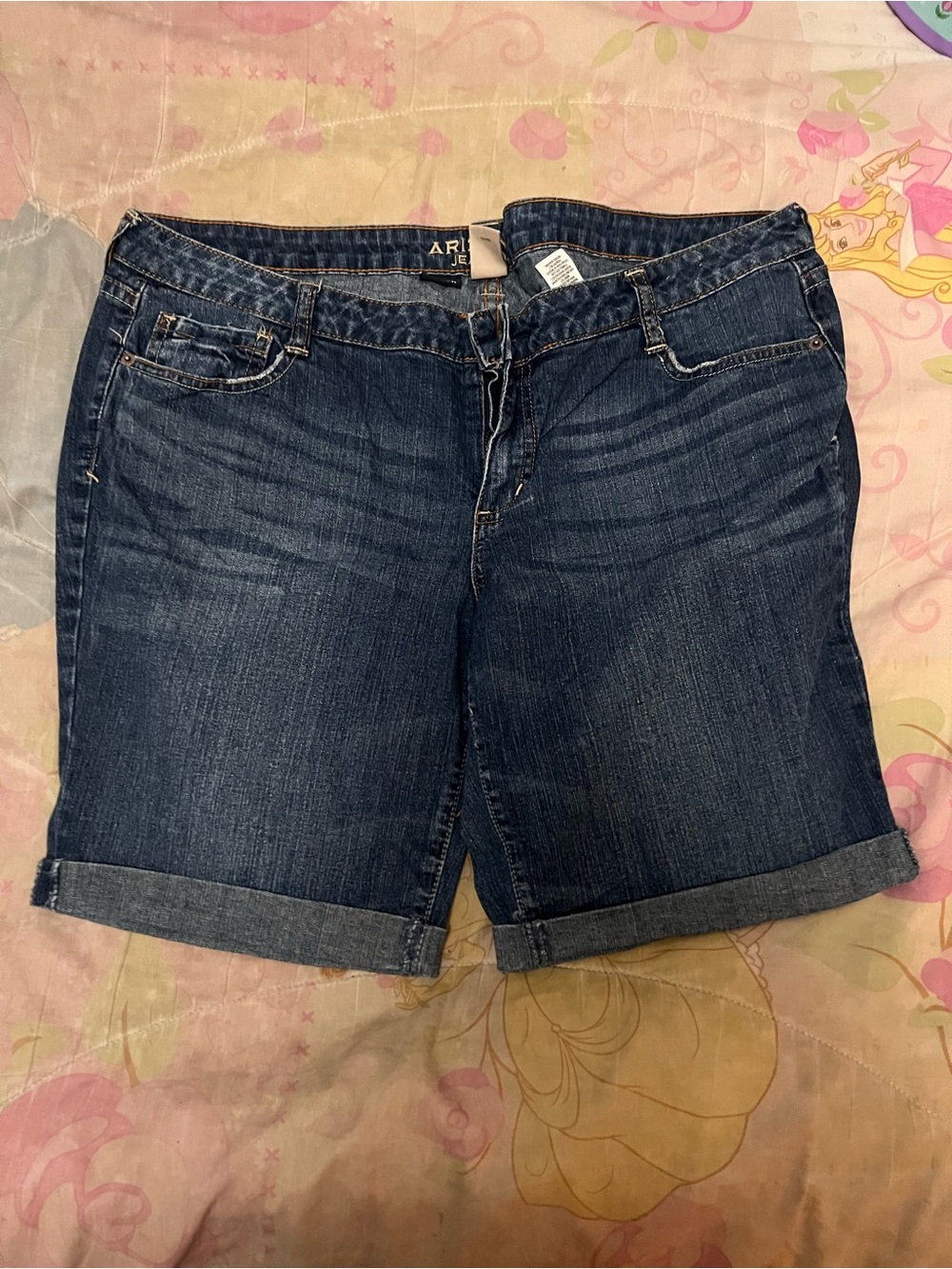 Ariya Mid-Length Dark Blue Denim Bermuda Shorts